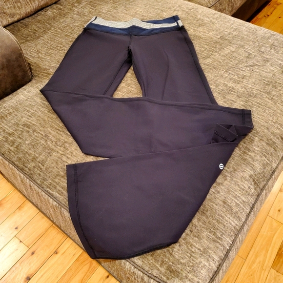 lululemon athletica Pants - Lululemon ASTRO pants 💋
